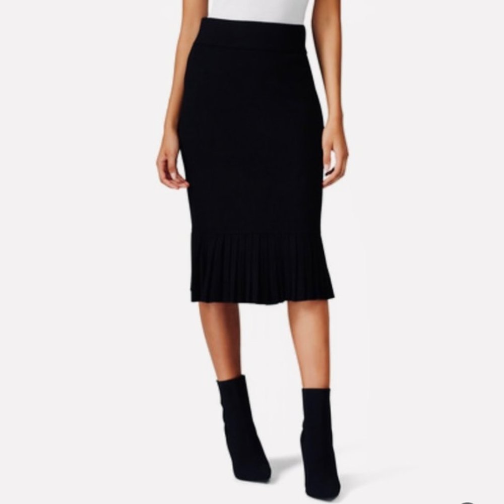 Club Monaco, Slim Pleated Peplum Skirt Elastic Waistband, XS Black